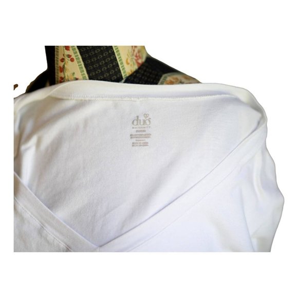 Duo Maternity Basic T-Shirt White Short Sleeve V Neck Plus 2XL - Picture 3 of 4